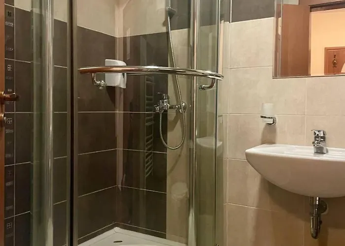 Mountain View 1-bedroom Few Steps From Piste And Gondola Lift Apartment *